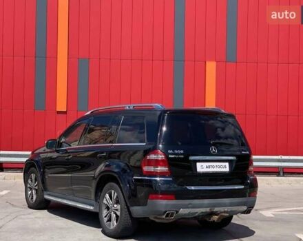 Черный Мерседес ГЛ-класс, объемом двигателя 5.46 л и пробегом 323 тыс. км за 10990 $, фото 4 на Automoto.ua