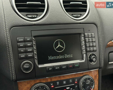 Черный Мерседес ГЛ-класс, объемом двигателя 2.99 л и пробегом 219 тыс. км за 15800 $, фото 27 на Automoto.ua