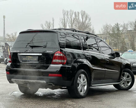 Черный Мерседес ГЛ-класс, объемом двигателя 2.99 л и пробегом 219 тыс. км за 15800 $, фото 1 на Automoto.ua