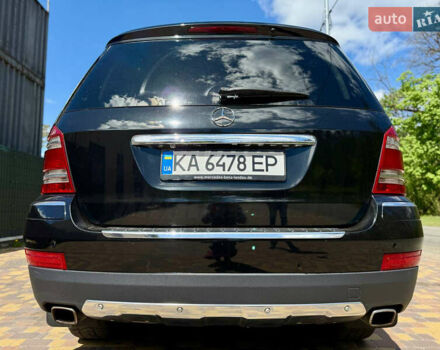 Чорний Мерседес ГЛ-Клас, об'ємом двигуна 4.7 л та пробігом 300 тис. км за 12100 $, фото 7 на Automoto.ua