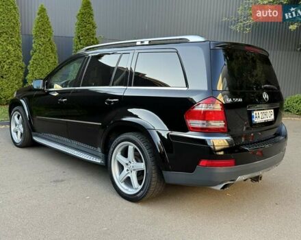 Черный Мерседес ГЛ-класс, объемом двигателя 5.46 л и пробегом 227 тыс. км за 10000 $, фото 6 на Automoto.ua