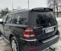Черный Мерседес ГЛ-класс, объемом двигателя 2.98 л и пробегом 372 тыс. км за 15500 $, фото 1 на Automoto.ua