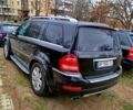 Черный Мерседес ГЛ-класс, объемом двигателя 55 л и пробегом 370 тыс. км за 11000 $, фото 1 на Automoto.ua