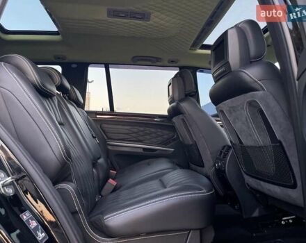 Черный Мерседес ГЛ-класс, объемом двигателя 5.46 л и пробегом 173 тыс. км за 19900 $, фото 50 на Automoto.ua