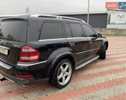 Черный Мерседес ГЛ-класс, объемом двигателя 5.5 л и пробегом 338 тыс. км за 13300 $, фото 2 на Automoto.ua