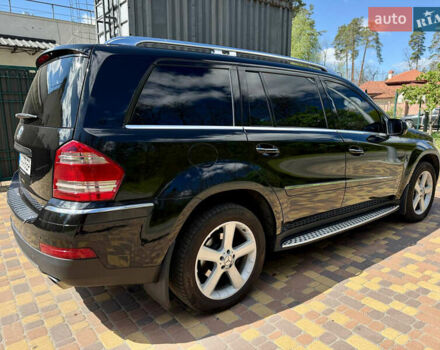 Чорний Мерседес ГЛ-Клас, об'ємом двигуна 4.7 л та пробігом 300 тис. км за 12100 $, фото 4 на Automoto.ua