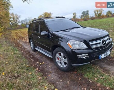Мерседес ГЛ-класс 2008 в Броварах на Automoto.ua Черный Мерседес ГЛ-класс, объемом двигателя 4.66 л и пробегом 260 тыс. км за 10500 $, фото 2 на Automoto.ua