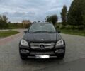 Мерседес ГЛ-класс 2008 в Ровно на Automoto.ua Черный Мерседес ГЛ-класс, объемом двигателя 4 л и пробегом 127 тыс. км за 5700 $, фото 2 на Automoto.ua