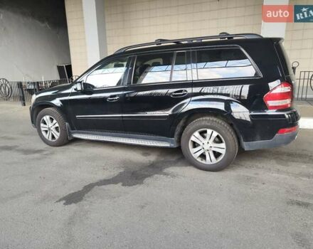 Черный Мерседес ГЛ-класс, объемом двигателя 4.66 л и пробегом 300 тыс. км за 11499 $, фото 8 на Automoto.ua