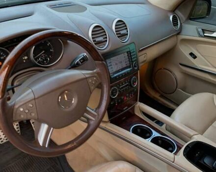 Мерседес ГЛ-класс 2008 в Боярка на Automoto.ua Черный Мерседес ГЛ-класс, объемом двигателя 5.46 л и пробегом 293 тыс. км за 12000 $, фото 4 на Automoto.ua