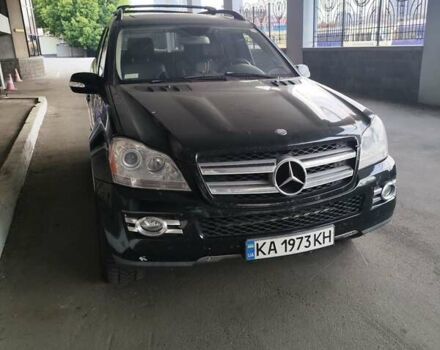 Черный Мерседес ГЛ-класс, объемом двигателя 4.66 л и пробегом 300 тыс. км за 11499 $, фото 1 на Automoto.ua