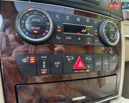 Черный Мерседес ГЛ-класс, объемом двигателя 5.46 л и пробегом 227 тыс. км за 10000 $, фото 40 на Automoto.ua