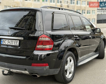 Мерседес ГЛ-класс 2008 в Киеве на Automoto.ua Черный Мерседес ГЛ-класс, объемом двигателя 2.99 л и пробегом 264 тыс. км за 11000 $, фото 8 на Automoto.ua
