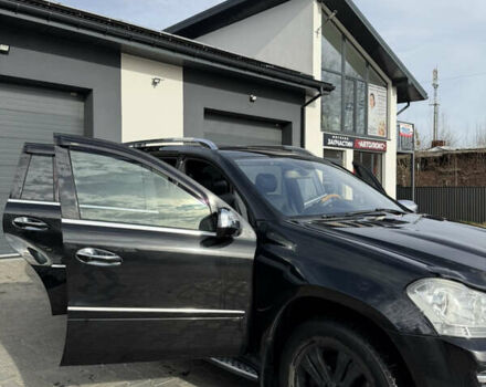 Чорний Мерседес ГЛ-Клас, об'ємом двигуна 4 л та пробігом 320 тис. км за 14999 $, фото 2 на Automoto.ua