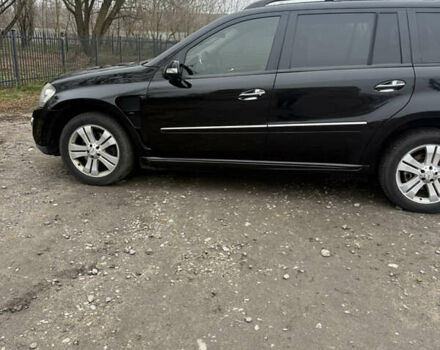 Чорний Мерседес ГЛ-Клас, об'ємом двигуна 4.7 л та пробігом 291 тис. км за 9600 $, фото 1 на Automoto.ua