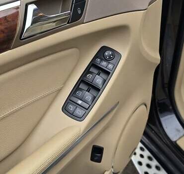 Черный Мерседес ГЛ-класс, объемом двигателя 2.99 л и пробегом 151 тыс. км за 16800 $, фото 8 на Automoto.ua