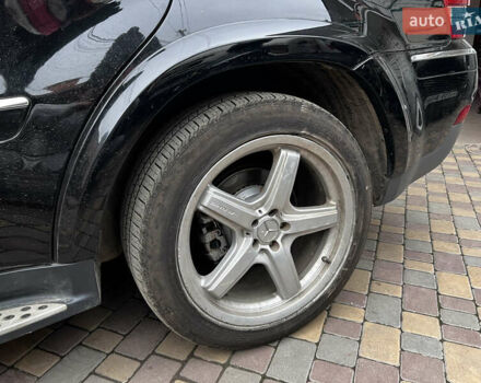 Черный Мерседес ГЛ-класс, объемом двигателя 5.46 л и пробегом 255 тыс. км за 10999 $, фото 13 на Automoto.ua