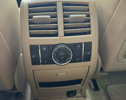 Чорний Мерседес ГЛ-Клас, об'ємом двигуна 5.46 л та пробігом 286 тис. км за 10600 $, фото 13 на Automoto.ua