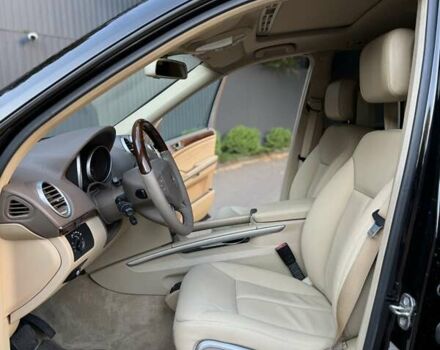 Черный Мерседес ГЛ-класс, объемом двигателя 5.46 л и пробегом 227 тыс. км за 10000 $, фото 27 на Automoto.ua