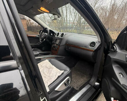 Чорний Мерседес ГЛ-Клас, об'ємом двигуна 4.7 л та пробігом 291 тис. км за 9600 $, фото 8 на Automoto.ua