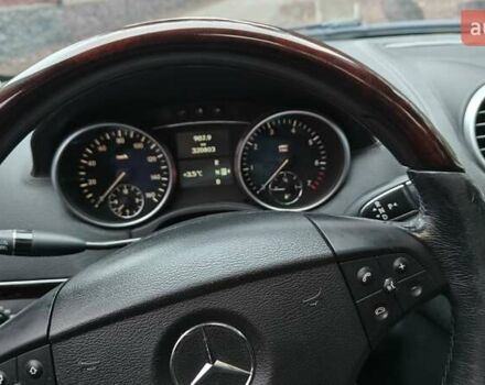 Чорний Мерседес ГЛ-Клас, об'ємом двигуна 4.66 л та пробігом 318 тис. км за 8900 $, фото 15 на Automoto.ua