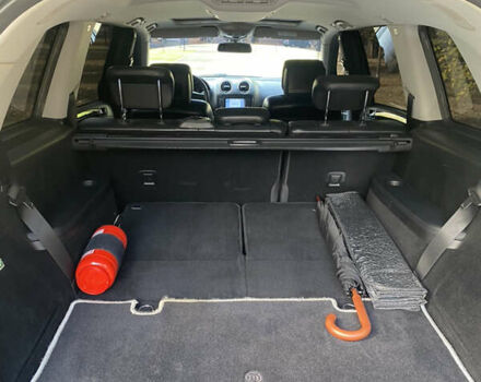 Черный Мерседес ГЛ-класс, объемом двигателя 5.46 л и пробегом 127 тыс. км за 16000 $, фото 13 на Automoto.ua