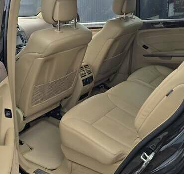 Черный Мерседес ГЛ-класс, объемом двигателя 2.99 л и пробегом 151 тыс. км за 16800 $, фото 5 на Automoto.ua