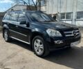 Черный Мерседес ГЛ-класс, объемом двигателя 4.66 л и пробегом 372 тыс. км за 11500 $, фото 1 на Automoto.ua
