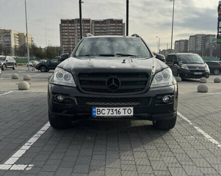 Чорний Мерседес ГЛ-Клас, об'ємом двигуна 5.46 л та пробігом 286 тис. км за 10600 $, фото 1 на Automoto.ua