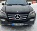 Черный Мерседес ГЛ-класс, объемом двигателя 5.5 л и пробегом 267 тыс. км за 15000 $, фото 1 на Automoto.ua
