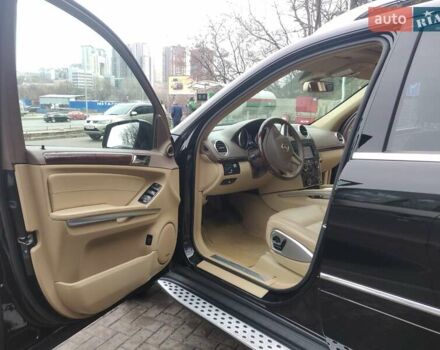 Черный Мерседес ГЛ-класс, объемом двигателя 5.46 л и пробегом 387 тыс. км за 13300 $, фото 7 на Automoto.ua