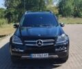 Чорний Мерседес ГЛ-Клас, об'ємом двигуна 5.46 л та пробігом 291 тис. км за 16200 $, фото 2 на Automoto.ua