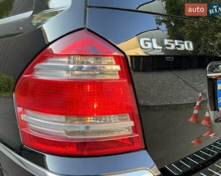 Черный Мерседес ГЛ-класс, объемом двигателя 5.46 л и пробегом 227 тыс. км за 10000 $, фото 17 на Automoto.ua
