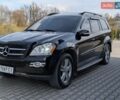 Черный Мерседес ГЛ-класс, объемом двигателя 4.66 л и пробегом 231 тыс. км за 9700 $, фото 1 на Automoto.ua