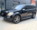 Чорний Мерседес ГЛ-Клас, об'ємом двигуна 5.46 л та пробігом 350 тис. км за 13800 $, фото 1 на Automoto.ua