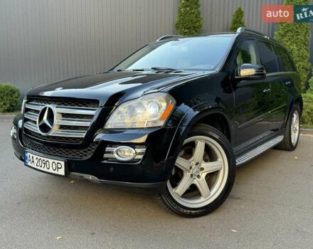 Черный Мерседес ГЛ-класс, объемом двигателя 5.46 л и пробегом 227 тыс. км за 10000 $, фото 7 на Automoto.ua