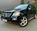 Черный Мерседес ГЛ-класс, объемом двигателя 5.46 л и пробегом 227 тыс. км за 10000 $, фото 7 на Automoto.ua