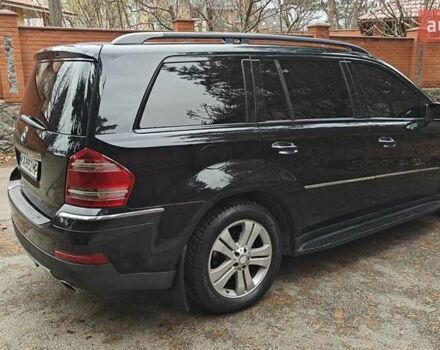 Чорний Мерседес ГЛ-Клас, об'ємом двигуна 4.66 л та пробігом 318 тис. км за 8900 $, фото 10 на Automoto.ua
