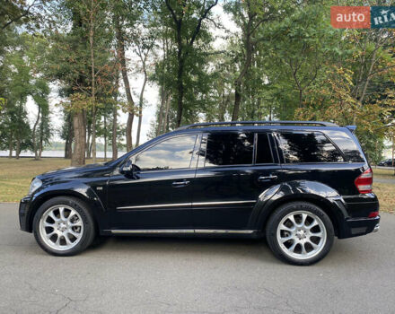Черный Мерседес ГЛ-класс, объемом двигателя 5.46 л и пробегом 127 тыс. км за 16000 $, фото 3 на Automoto.ua