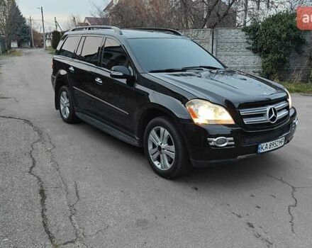 Чорний Мерседес ГЛ-Клас, об'ємом двигуна 4.66 л та пробігом 318 тис. км за 8900 $, фото 2 на Automoto.ua