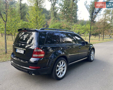 Черный Мерседес ГЛ-класс, объемом двигателя 5.46 л и пробегом 127 тыс. км за 16000 $, фото 6 на Automoto.ua