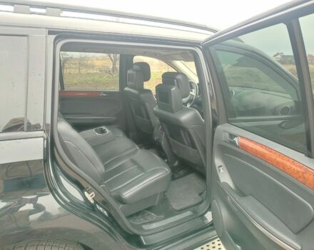 Чорний Мерседес ГЛ-Клас, об'ємом двигуна 4.7 л та пробігом 455 тис. км за 12000 $, фото 5 на Automoto.ua