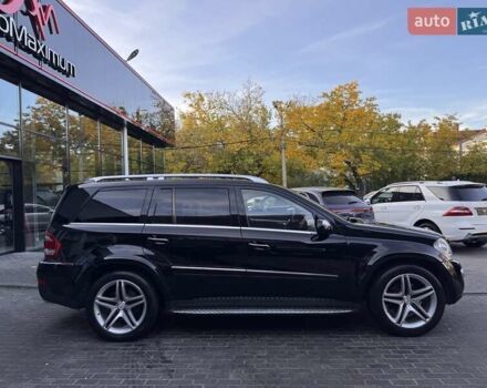 Мерседес ГЛ-Клас 2008 у Одесі на Automoto.ua Чорний Мерседес ГЛ-Клас, об'ємом двигуна 5.46 л та пробігом 193 тис. км за 14900 $, фото 6 на Automoto.ua