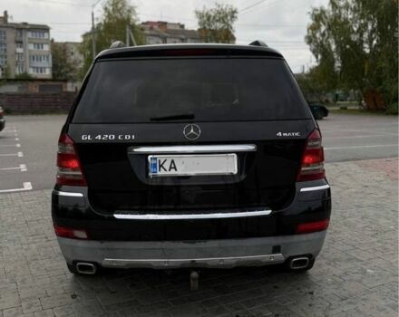 Мерседес ГЛ-класс 2008 в Ровно на Automoto.ua Черный Мерседес ГЛ-класс, объемом двигателя 4 л и пробегом 127 тыс. км за 5700 $, фото 5 на Automoto.ua