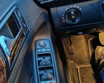 Чорний Мерседес ГЛ-Клас, об'ємом двигуна 4.66 л та пробігом 318 тис. км за 8900 $, фото 15 на Automoto.ua