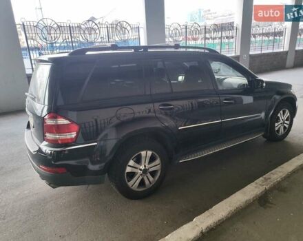 Черный Мерседес ГЛ-класс, объемом двигателя 4.66 л и пробегом 300 тыс. км за 11499 $, фото 3 на Automoto.ua