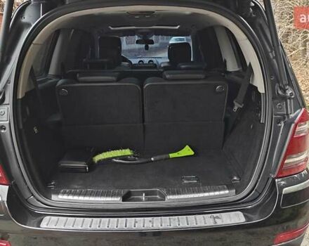 Чорний Мерседес ГЛ-Клас, об'ємом двигуна 4.66 л та пробігом 318 тис. км за 8900 $, фото 30 на Automoto.ua