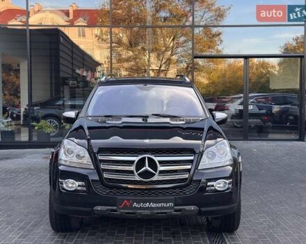 Мерседес ГЛ-Клас 2008 у Одесі на Automoto.ua Чорний Мерседес ГЛ-Клас, об'ємом двигуна 5.46 л та пробігом 193 тис. км за 14900 $, фото 1 на Automoto.ua