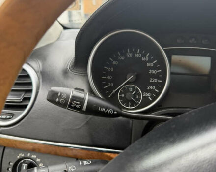 Чорний Мерседес ГЛ-Клас, об'ємом двигуна 4 л та пробігом 320 тис. км за 14999 $, фото 49 на Automoto.ua