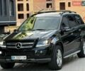 Черный Мерседес ГЛ-класс, объемом двигателя 4.66 л и пробегом 322 тыс. км за 8999 $, фото 1 на Automoto.ua